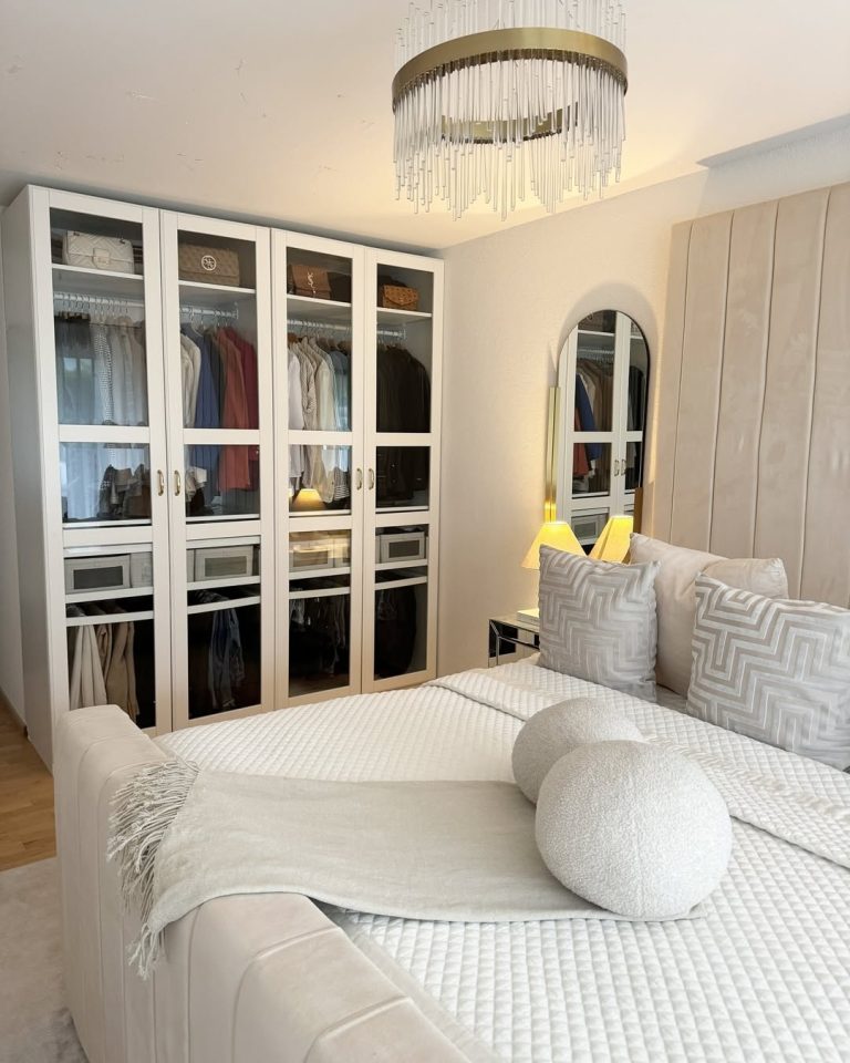 20+Modern Bedroom Storage Ideas for a Clean and Minimal Look